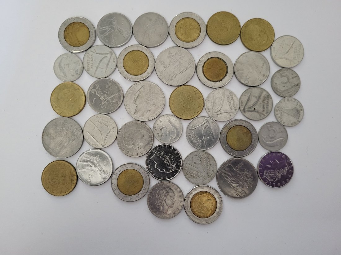  Lot Lire diverse Länder Italien Spittalgold9800 (00   