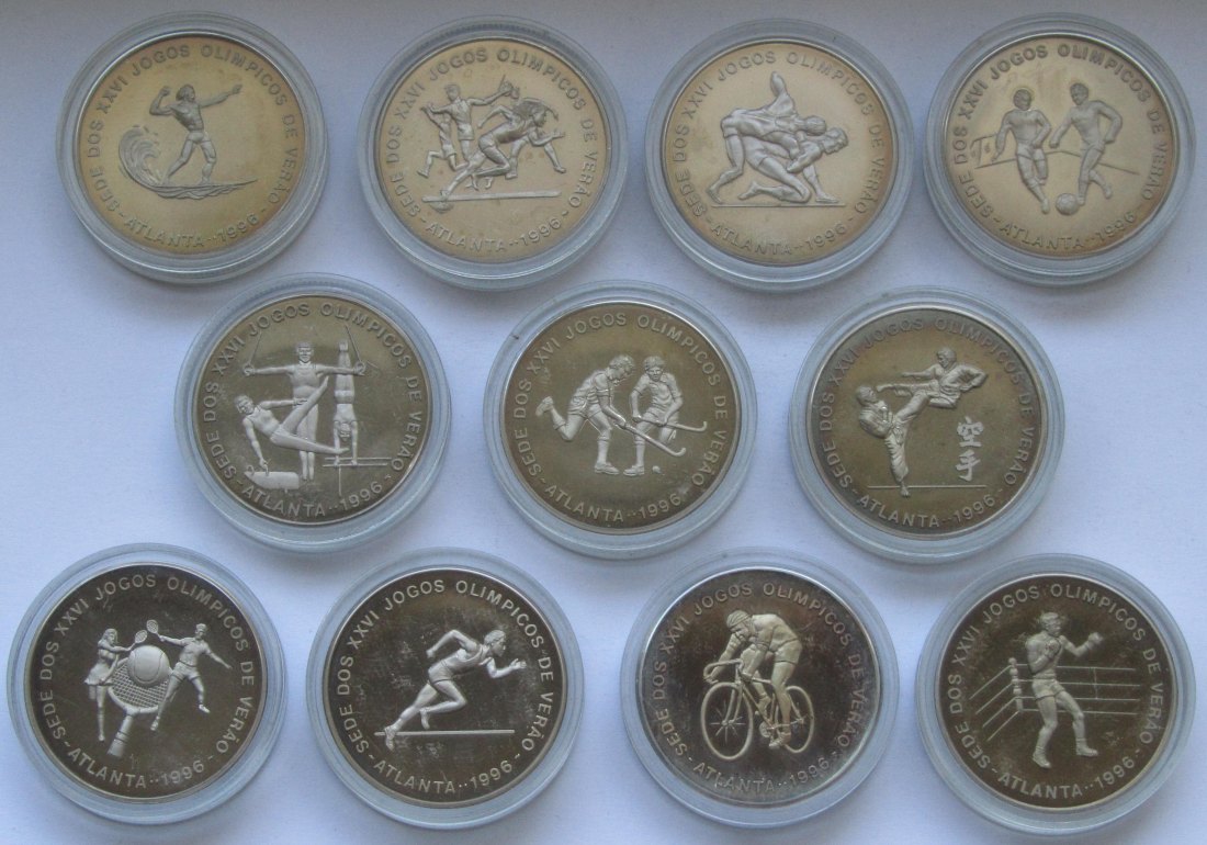  Sao Tome: Lot aus elf Olympiamünzen 1996   