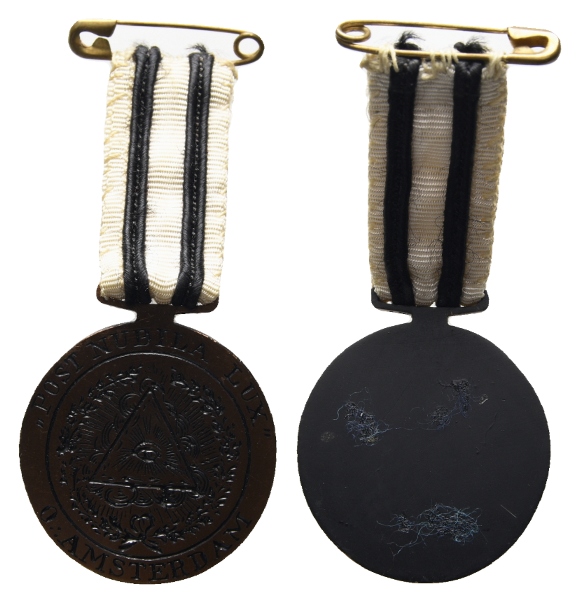  Orden; Freimaurer; Post Nubila Lux; o. Amsterdam; tragbar; 11,21 g, Ø 29,55 mm   