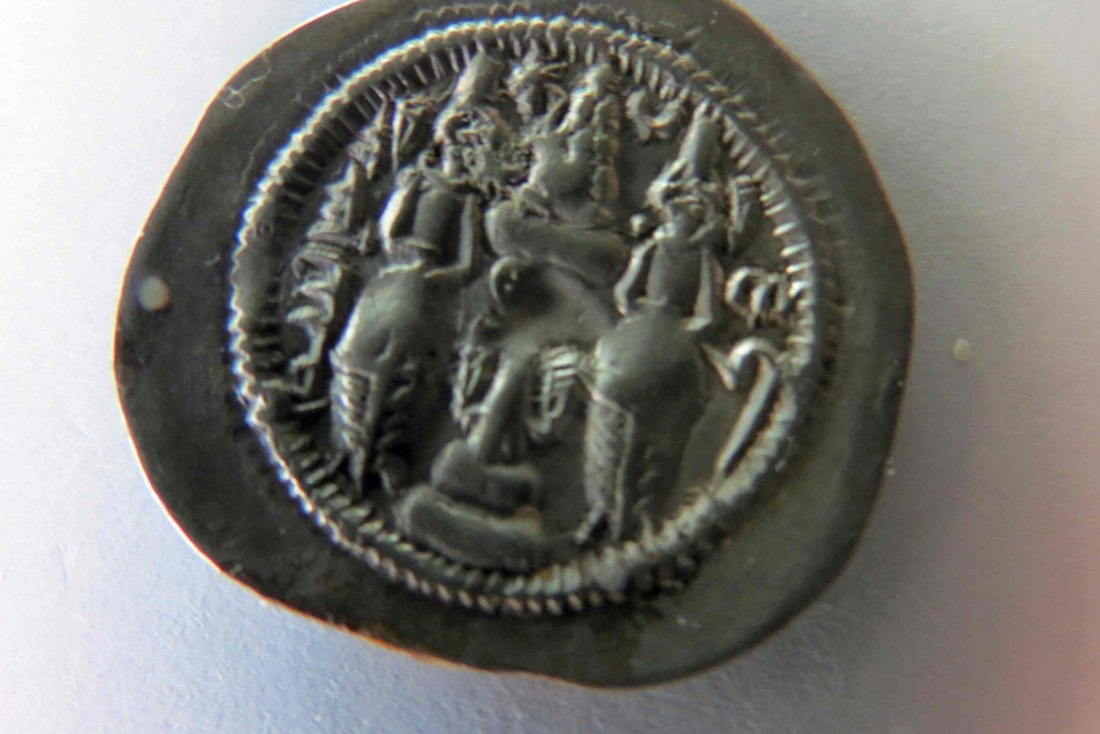  Silber-Drachme von Xusro I.;Königreich der Sasaniden in Persien; geprägt 531-579 n. Chr.   
