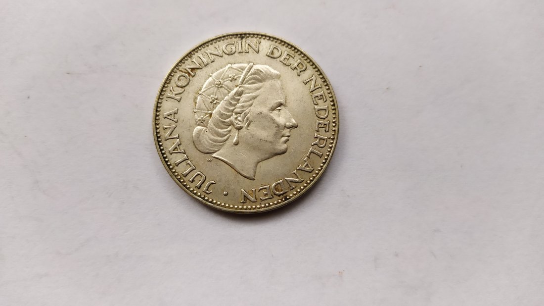  Netherlands.2 1/2  Gulden 1959.Silver 720.   