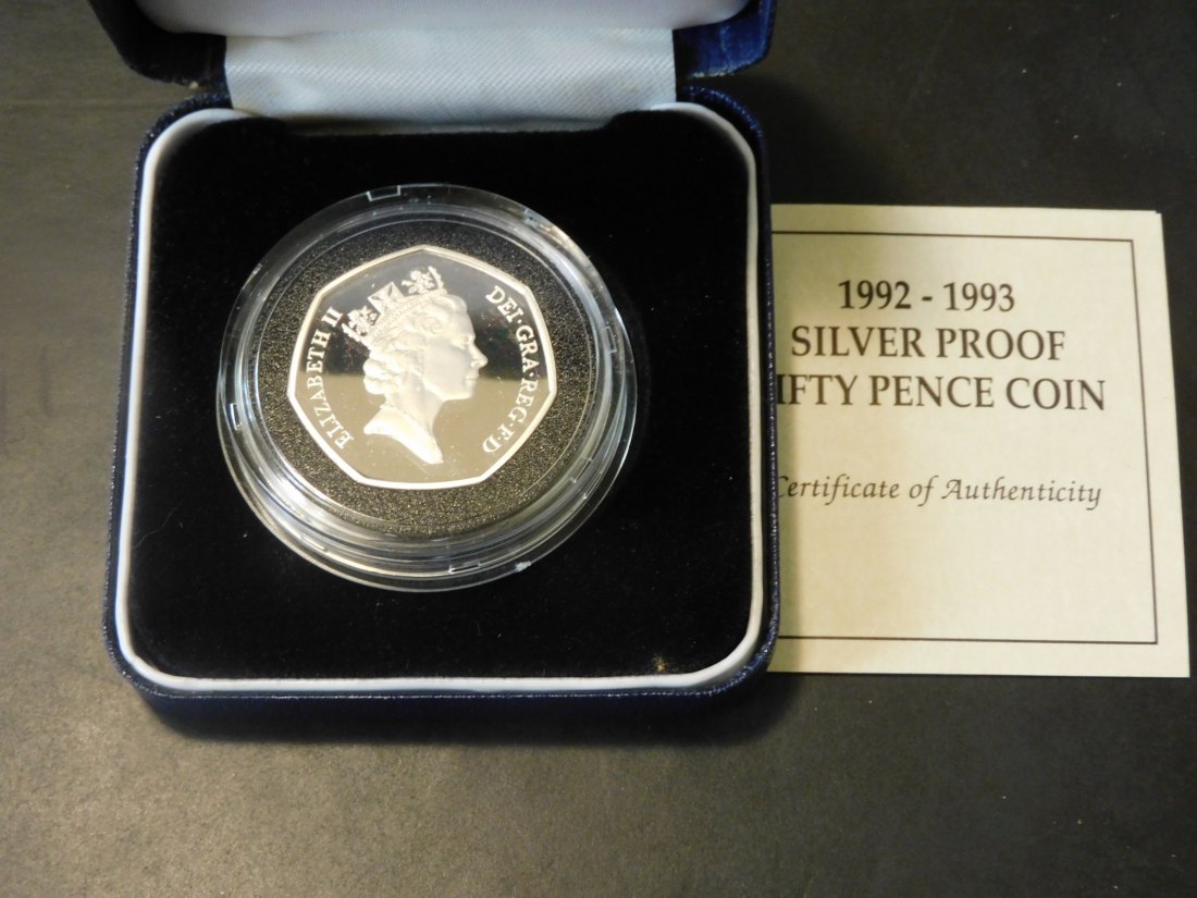  UNITED KINGDOM 50 PENCE 1992-93.GRADE-PLEASE SEE PHOTOS.   