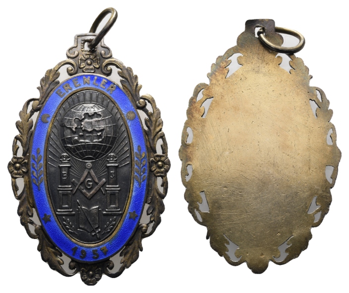  Medaille; Freimaurer 1957; unedel; gehenkelt; 39,29 g, H 67,34 mm x B 43,51 mm   