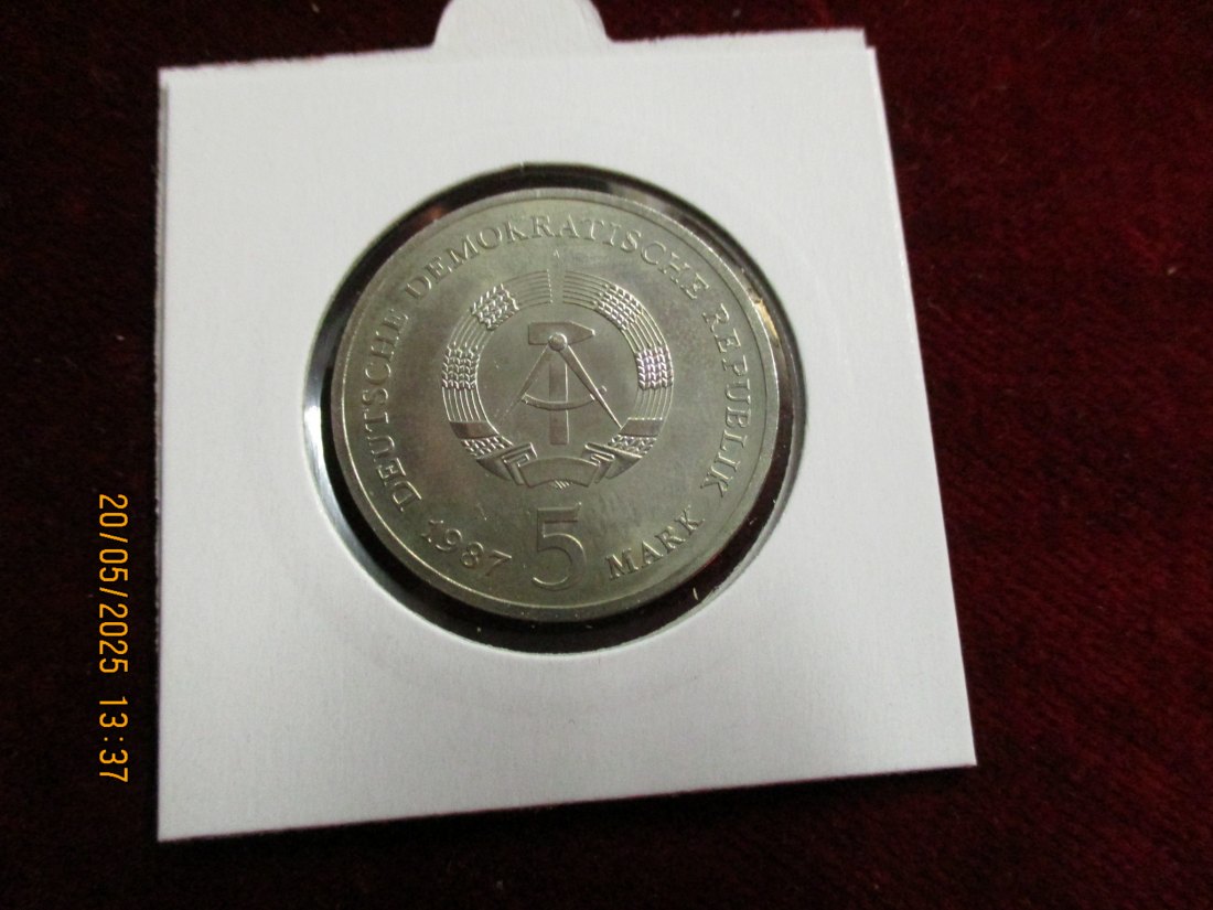  5 Mark DDR 1987 Berlin Rotes Rathaus / Metall: K-N-Zk   