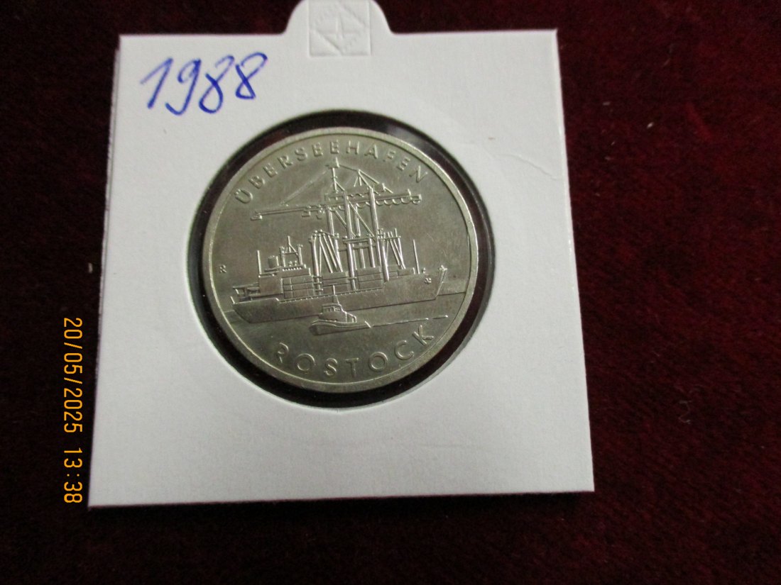  5 Mark DDR 1988 Berlin Rostock Überseehafen / Metall: K-N-Zk   
