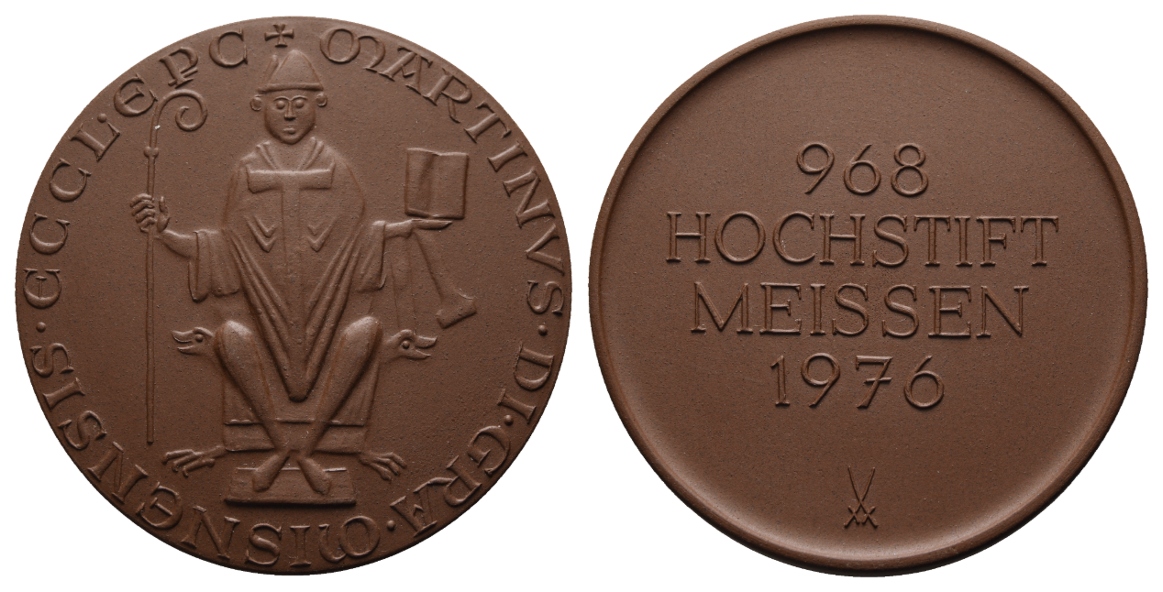  Medaille; Meissen 1976; 968 Hochstift; Porzellan; 50,96 g, Ø 66,7 mm   