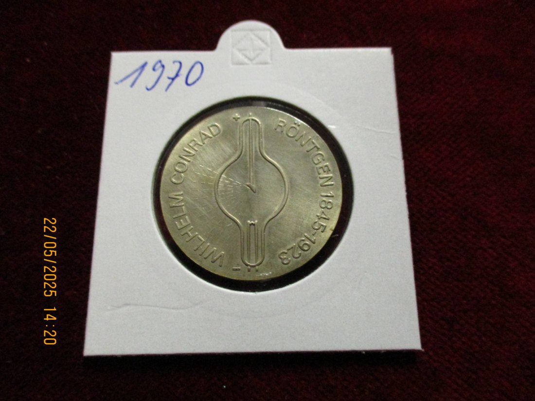  5 Mark DDR 1970 Wilhelm Conrad Röntgen / Metall: K-N-Zk Gewicht: 9,6g   