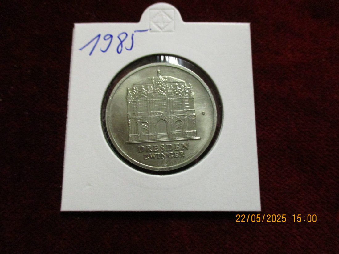  5 Mark DDR 1985 Dresden Zwinger / Metall: K-N-Zk Gewicht: 9,6g   
