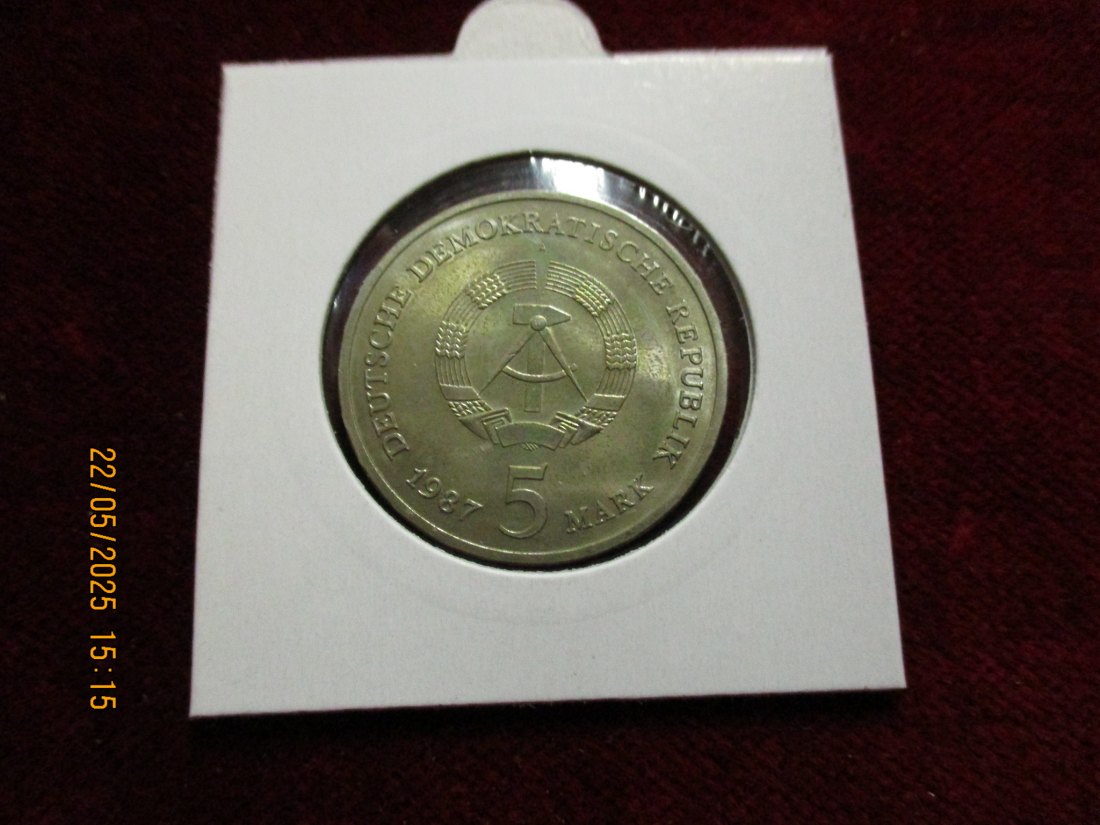  5 Mark DDR 1987 Berlin Rotes Rathaus / Metall: K-N-Zk Gewicht: 9,6g   