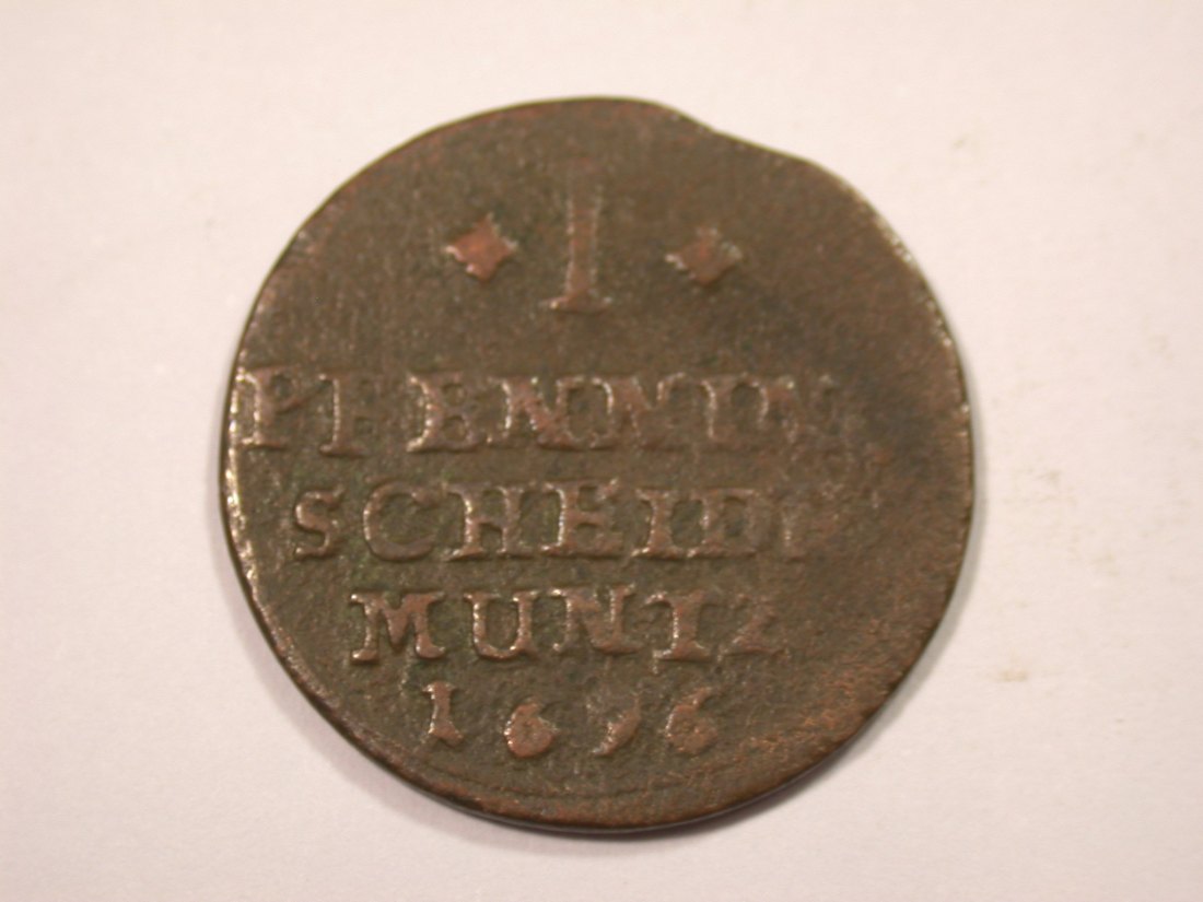 J01 Hildesheim Bistum 1 Pfennig 1696 in schön Originalbilder