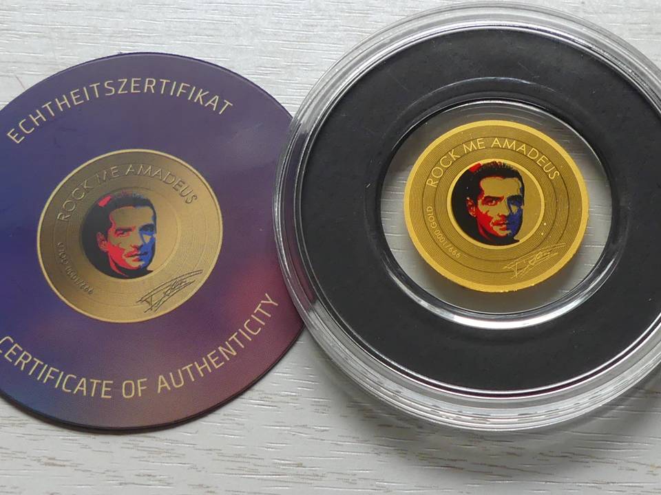  Mini-Goldmünze „Rock me Amadeus“ 1/500 Unze 999er Gold Tschad 3000 Francs   
