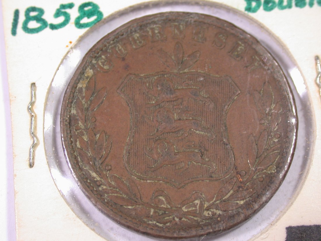  J20  Guernsey  8 Doubles 1858 f.ss, Randfehler  Originalbilder   