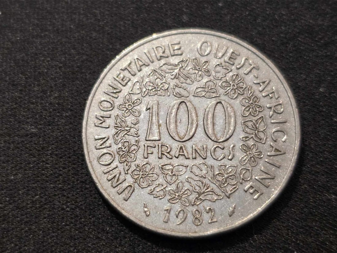 West Afrikanische Staten 100 Franc 1982 Umlauf   