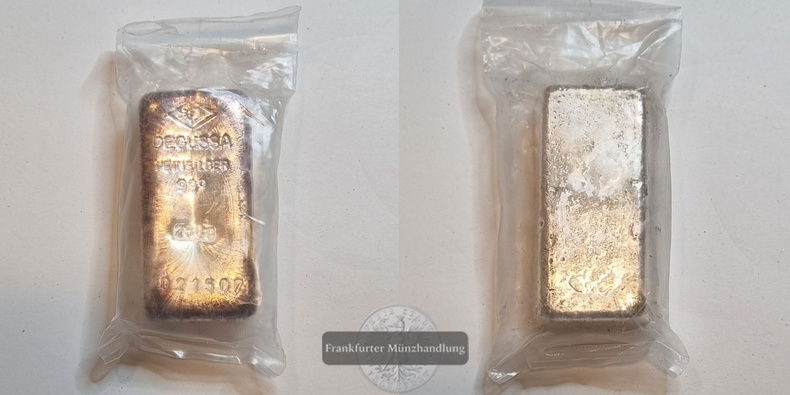  Deutschland.  Silberbarren 250g Degussa  FM-Frankfurt  Feingewicht: 250g   