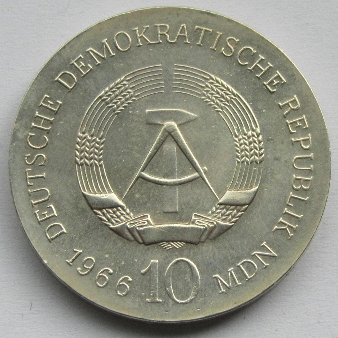 DDR: 10 Mark Schinkel 1966   