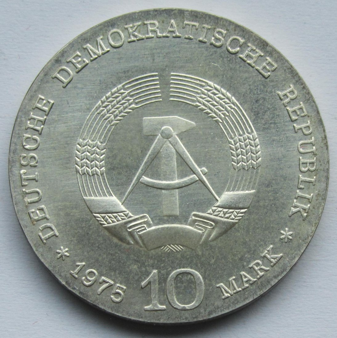  DDR: 10 Mark Schweitzer 1975   