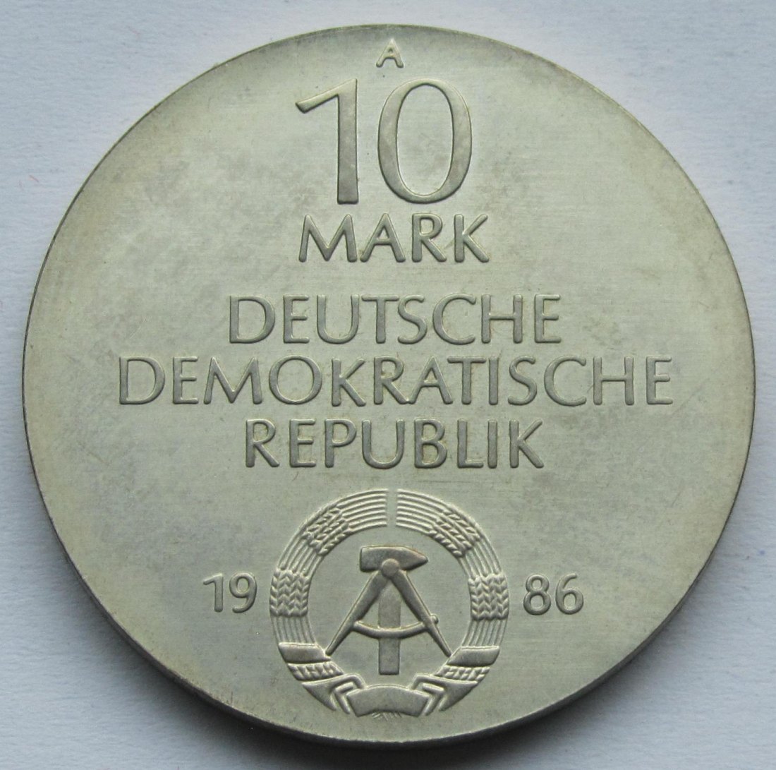  DDR: 10 Mark Charité 1986   