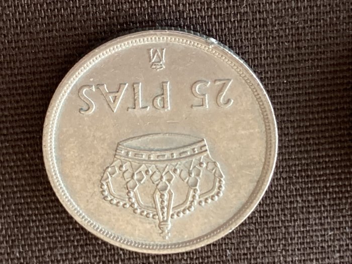 Münze Umlaufmünze Spanien 25 Pesetas 1983