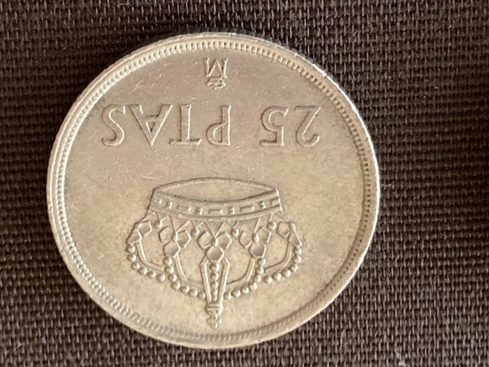 Münze Umlaufmünze Spanien 25 Pesetas 1982