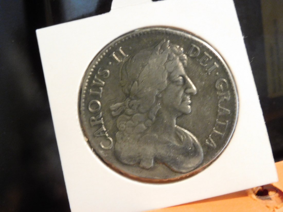 GREAT BRITAIN 1 CROWN 1679.GRADE-PLEASE SEE PHOTOS.