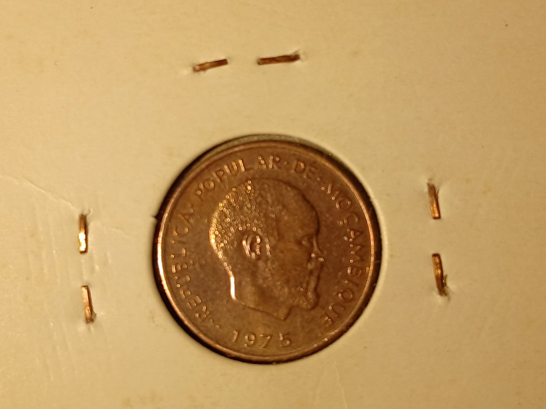  Mozambique - 2 Centimos  1975   
