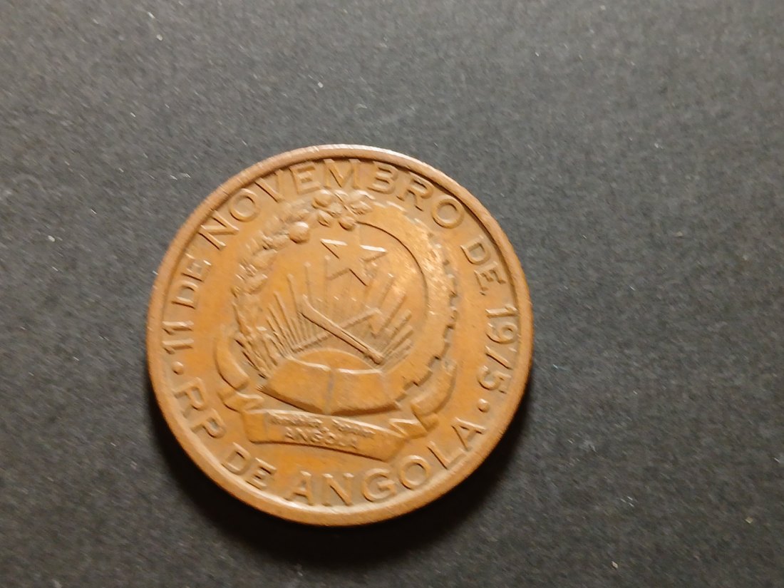  Angola - 100 Kwanzas 1975   