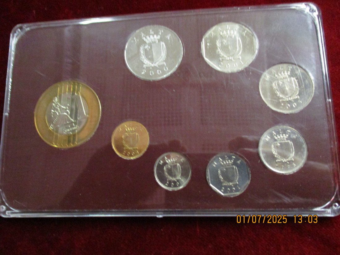  Satz Münzen Malta 127g /1   