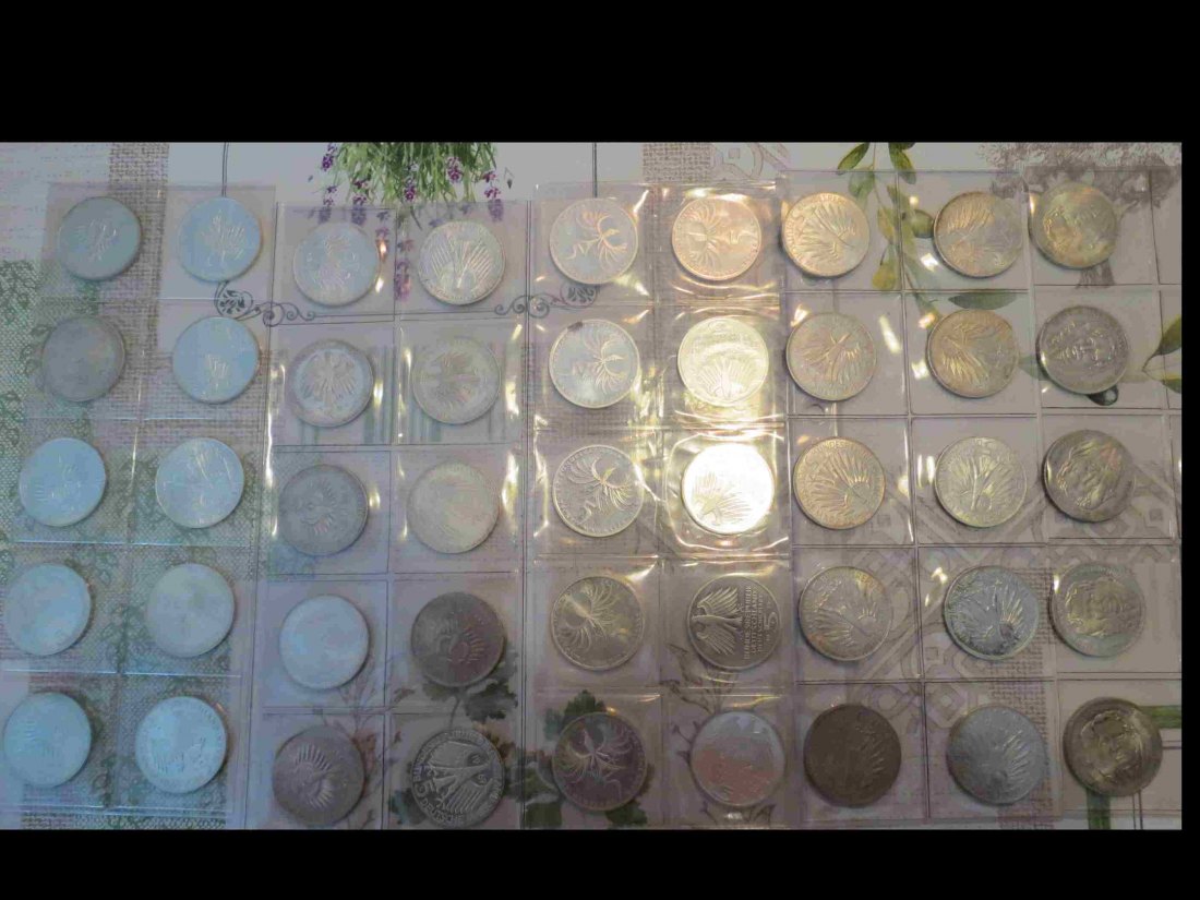  45x 5 DM verschiedene Jahrgänge, 625er Silber, 315 Gramm Feinsilber; ss-vzgl., siehe Fotos   