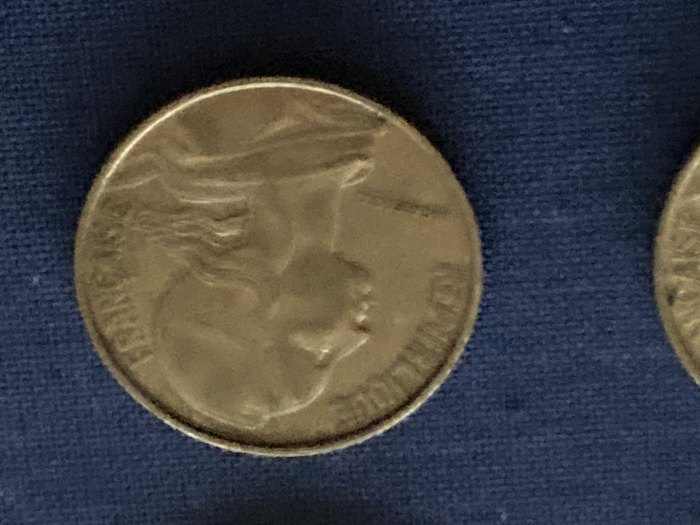 Münze Umlaufmmünze Frankreich 20 Centimes 1969   