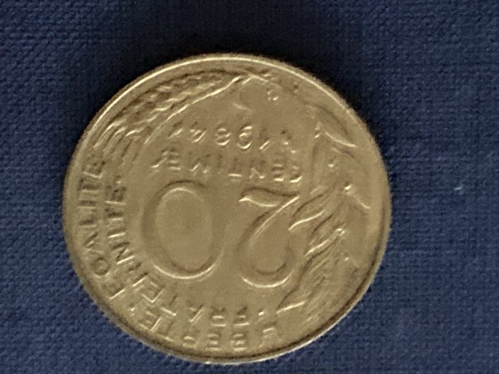 Münze Umlaufmmünze Frankreich 20 Centimes 1984