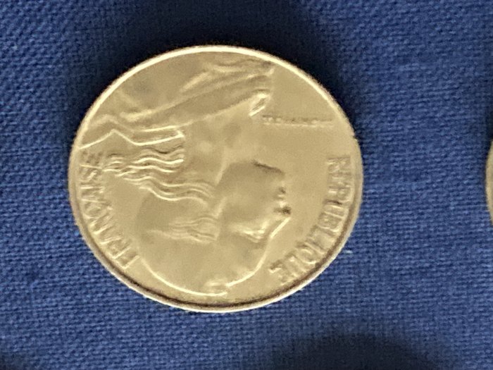  Münze Umlaufmünze Frankreich 20 Centimes 1985   