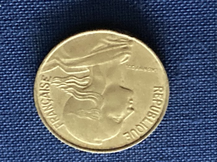  Münze Umlaufmünze Frankreich 10 Centimes 1978   