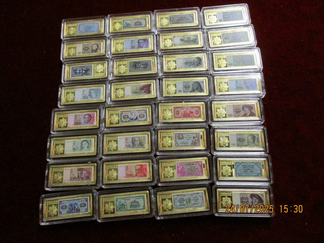 Lot - Sammlung Medaillen  siehe Foto 1,5 kg   