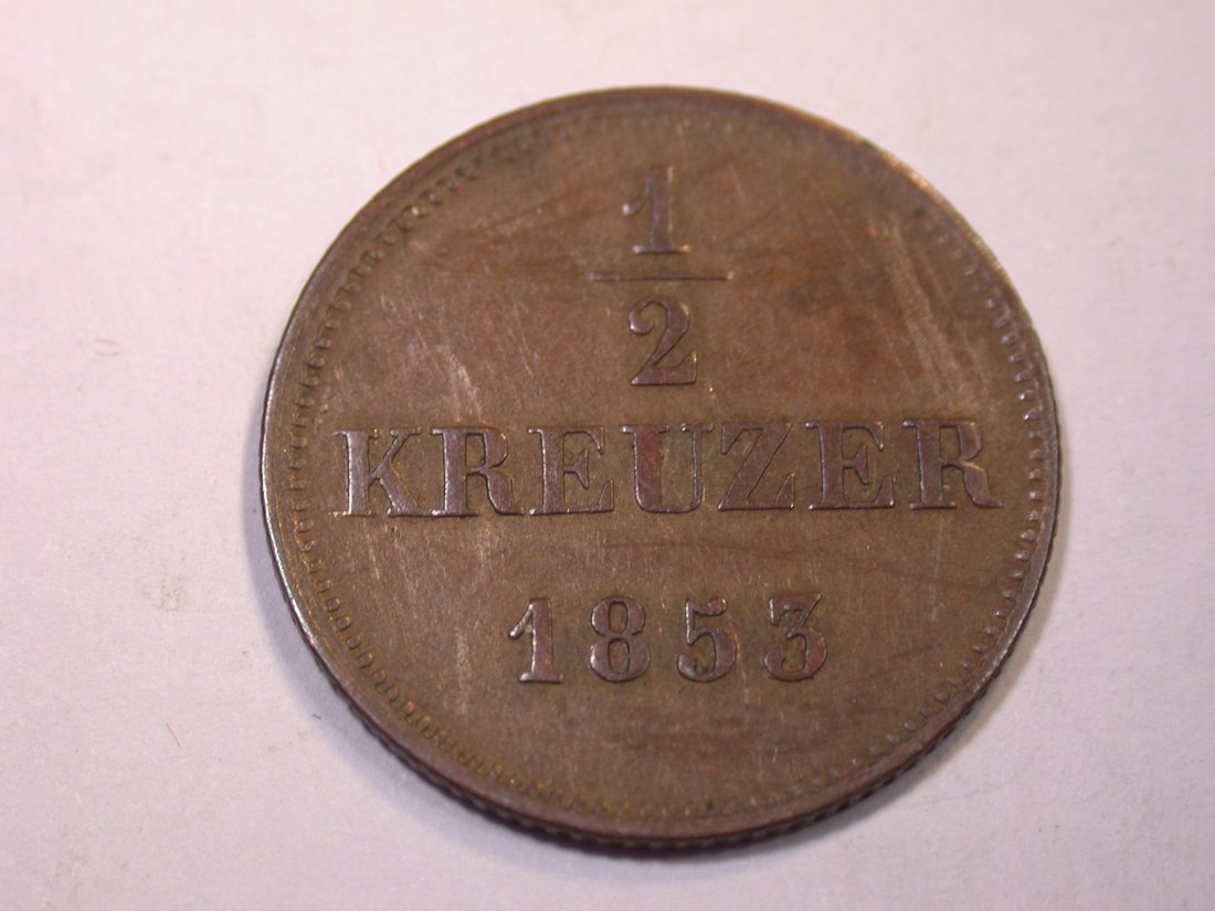  J06 Bayern  1/2 Kreuzer 1853 in ss, feine Kratzer    Originalbilder   