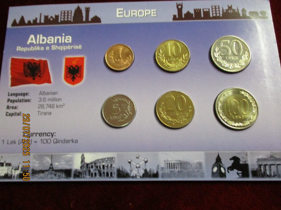  Münzen Albanien siehe Foto Gewicht: 45g/3   