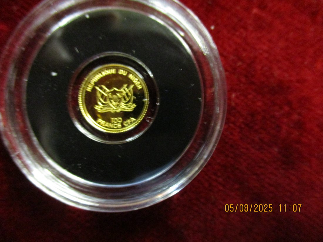  Anlagegold Goldmünze 999,9er Gewicht: 0,5 Gramm /F5   