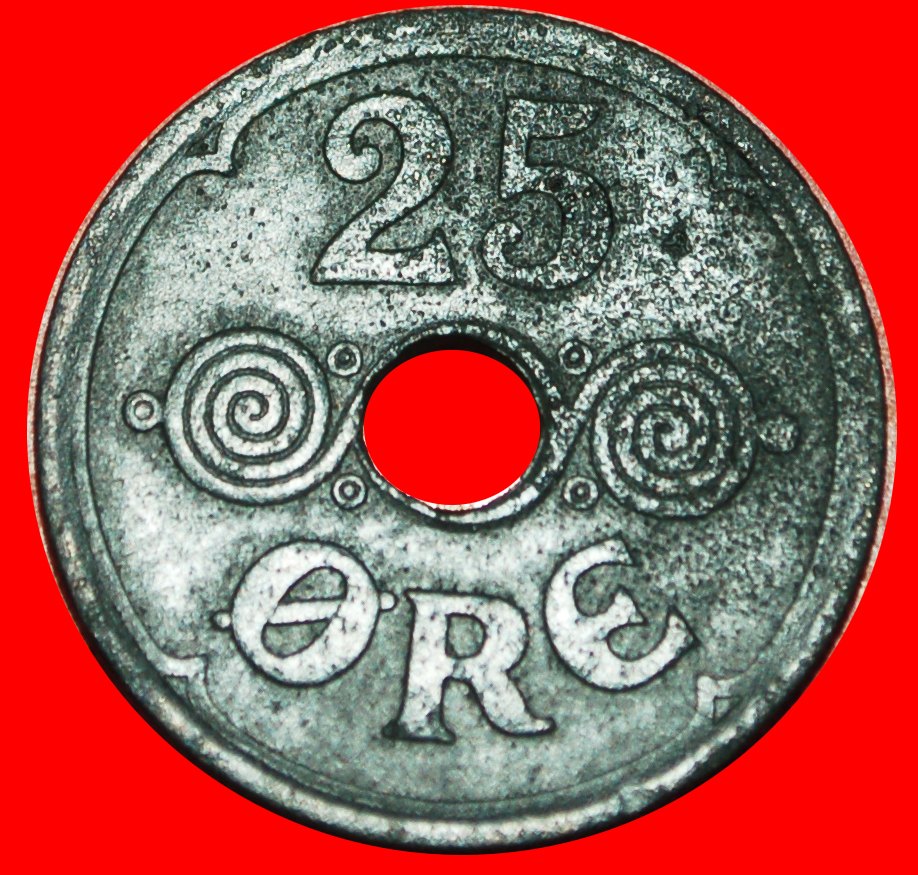  * CHRISTIAN X (1912-1947) OCCUPATION BY GERMANY: DENMARK★ 25 ORE 1945! LOW START ★ NO RESERVE!   