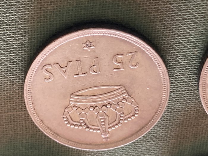  Münze Münzen Umlaufmünze Spanien 25 Pesetas 1975 im Stern 78   