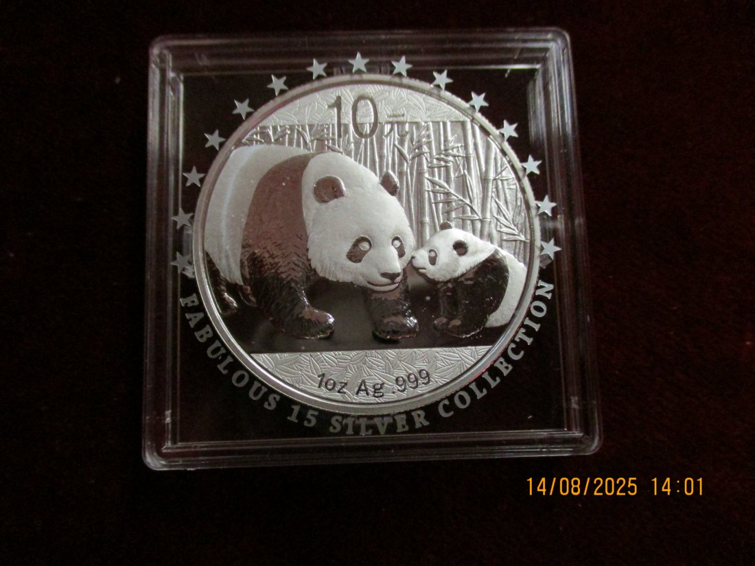  10 Yuan China Panda 2011 Gewicht: 31,1g   