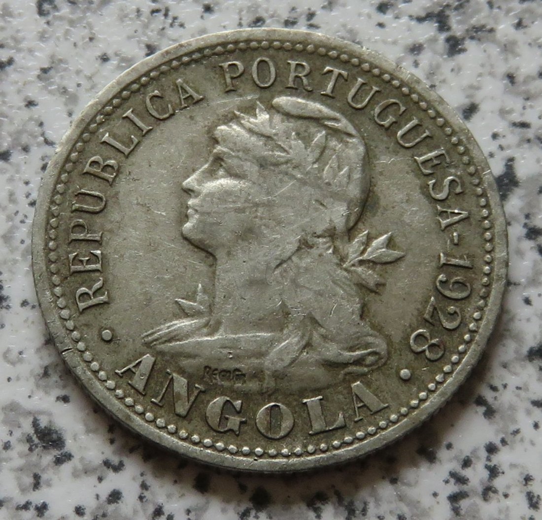  Angola 20 Centavos 1928 / IIII Macutas 1928   