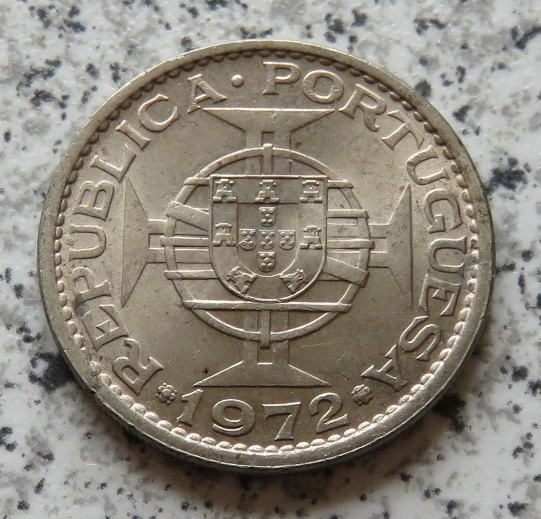  Angola 5 Escudos 1972   