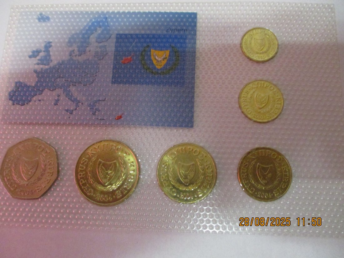  Kursmünzen Zypern siehe Foto Gewicht: Ca- 34g/- 1   