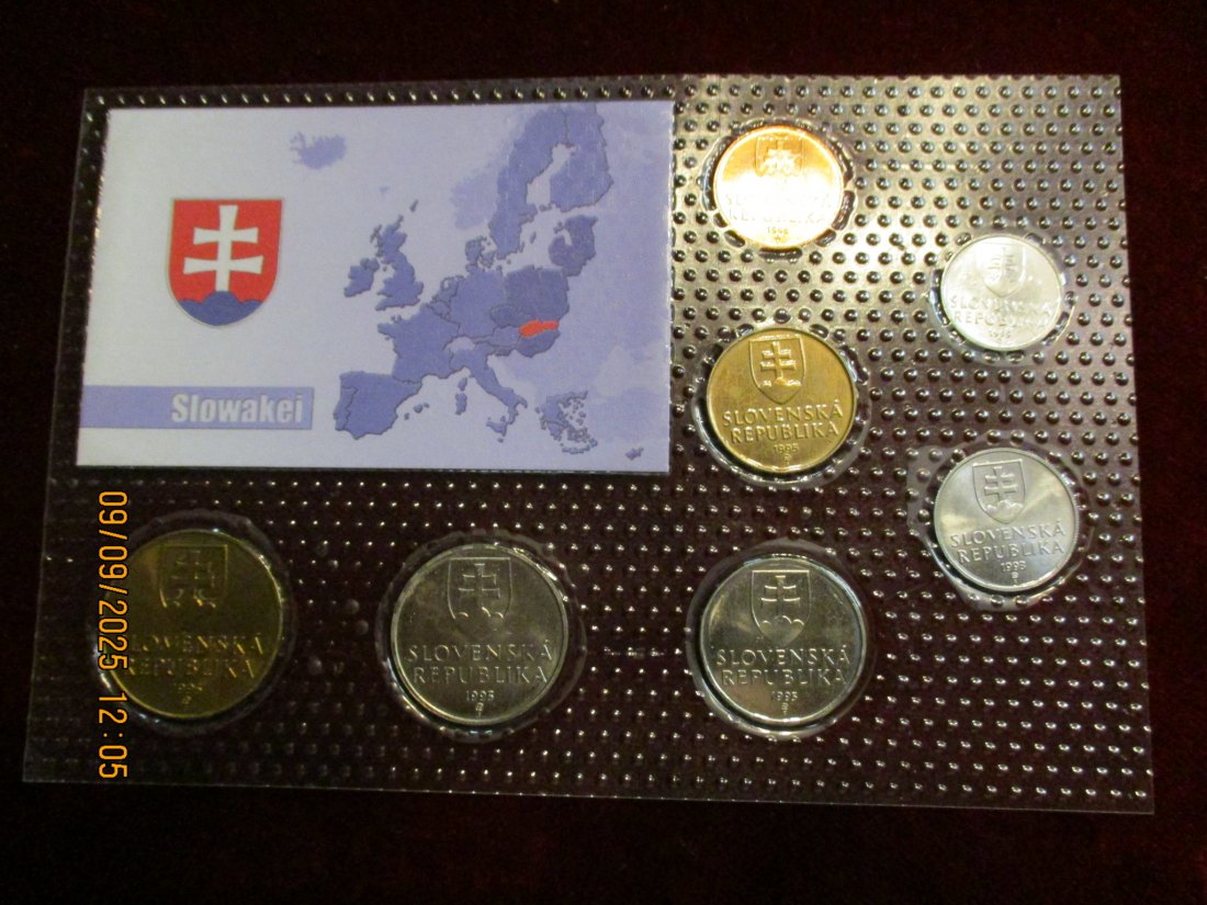  Kursmünzen Slowakei siehe Foto Gewicht: Ca- 30g/- 1   