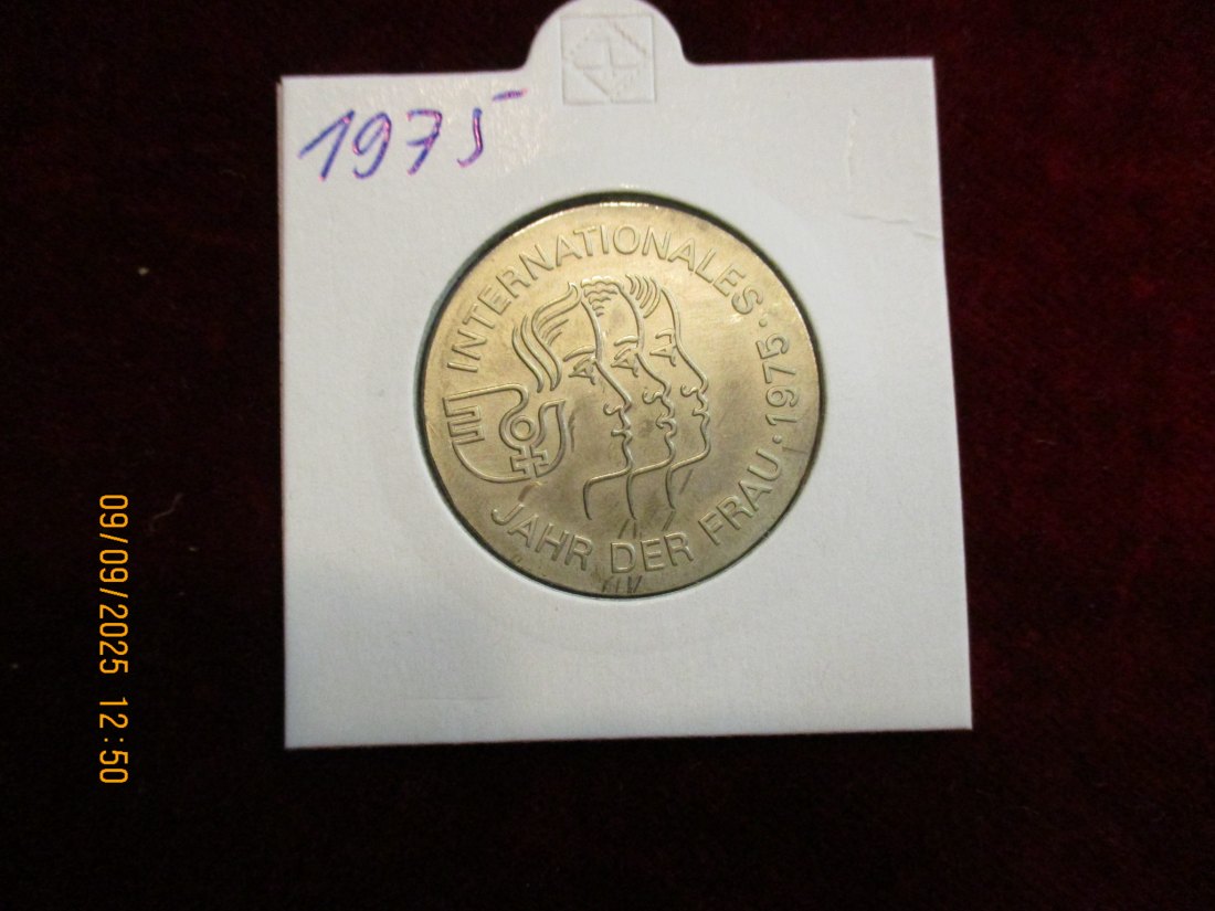  5 Mark DDR 1975 Jahr der Frau 9,6g   