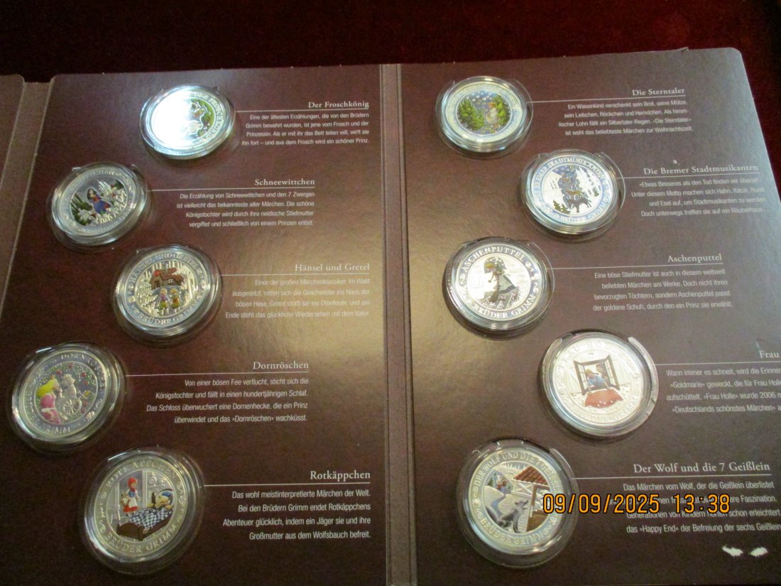 10 Silbermedaillen Deutsche Märchen  333er Silber 146,6 Gramm rau   