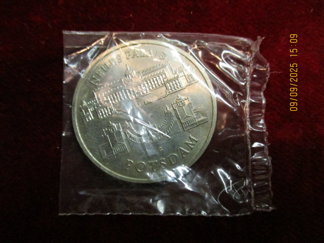  5 Mark DDR 1986 Neues Palais Potsdam 9,6g   