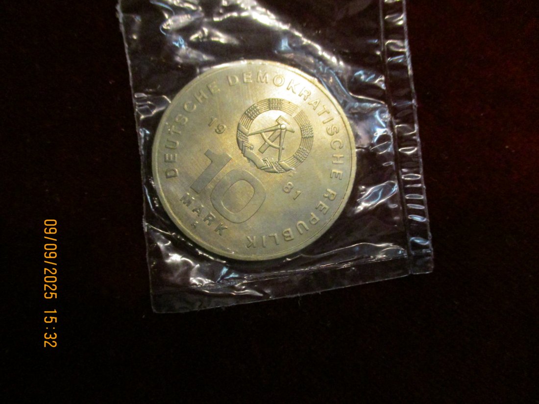  10 Mark DDR 1981 - 25 Jahre NVA  12g   