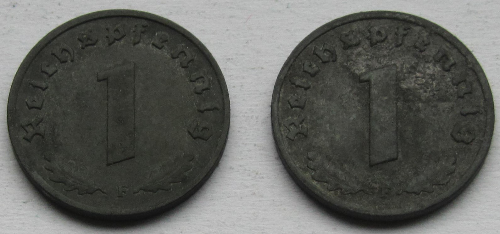  Alliierte Besatzung: 1 Pfennig 1945 F + 1946 F   