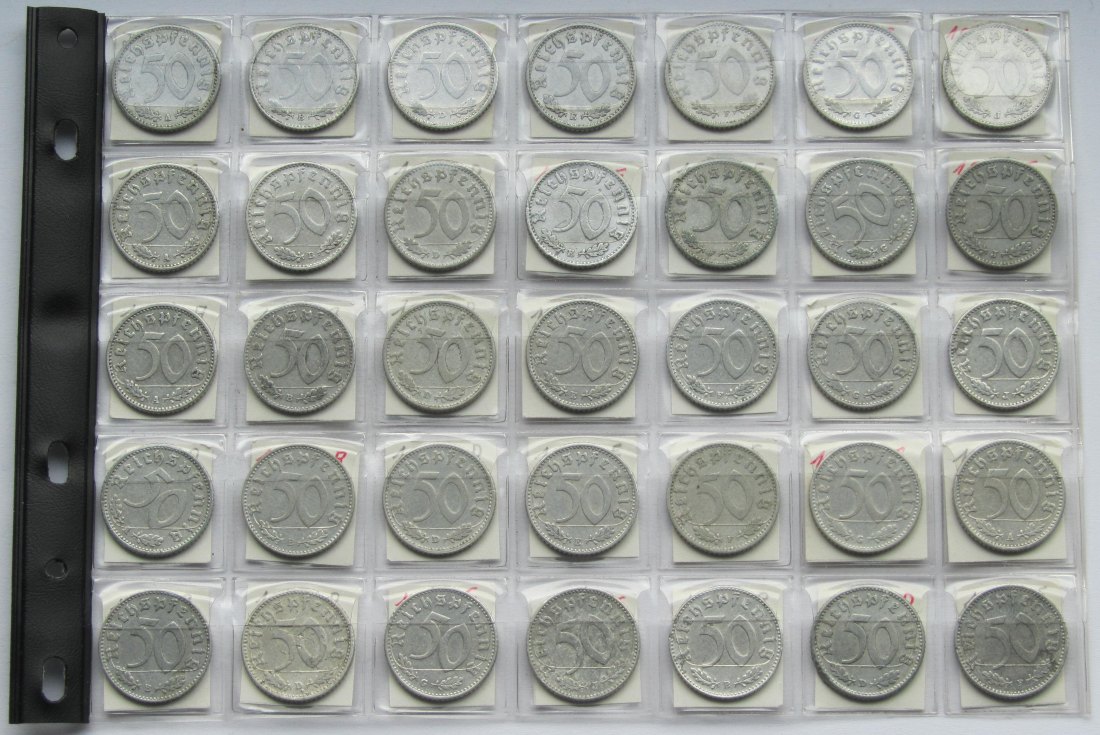  Deutsches Reich: Jahrgangssammlung 50 Pfennig Aluminium, 35 verschiedene (ohne 1944 G)   