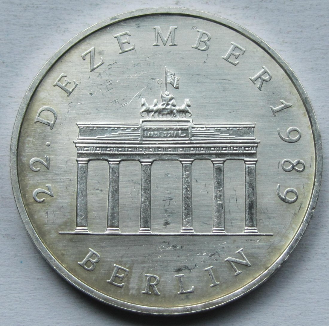  DDR: 20 Mark Brandenburger Tor 1990, Silber   